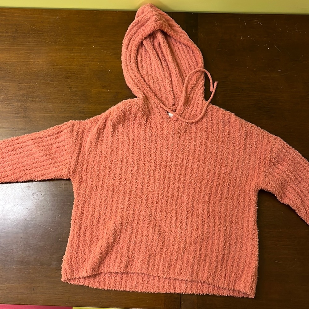 Salmon/pink